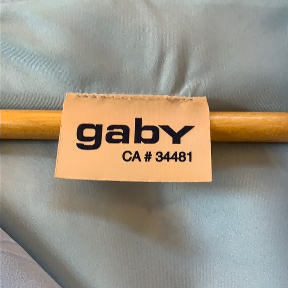 Light and airy dress - Picture 4 of 4